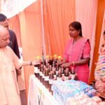 समरसता का संदेश देते हुए मुख्यमंत्री विष्णु देव साय ने होली मिलन समारोह में भाग