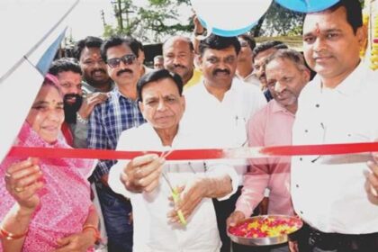 उप मुख्यमंत्री देवड़ा ने पशुपतिनाथ मंदिर से जल गंगा जल संवर्धन अभियान की शुरुआत