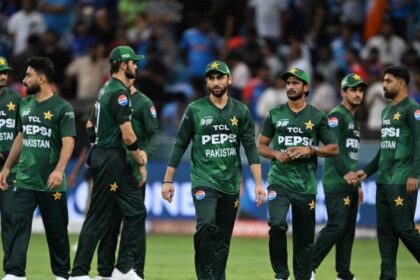 भारत से हार के बाद पाकिस्तान के खिलाड़ियों पर 50 लाख का जुर्माना, नकवी का गुस्सा