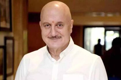 71वें जन्मदिन पर अनुपम खेर का जश्न, फिल्मों में चार दशक का शानदार सफर