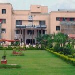 रंगों का साइड इफेक्ट: होली के बाद त्वचा और आंखों की परेशानी से सिम्स में 465 मरी