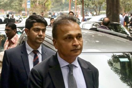 ED ने मुंबई में अनिल अंबानी और रिलायंस पावर से जुड़ी 12 कंपनियों के ठिकानों पर म