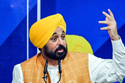 पंजाब बजट सत्र: महिलाओं के लिए ₹1000 की घोषणा, गवर्नर ने AAP सरकार की उपलब्धियां