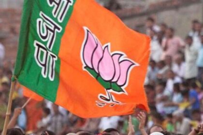 मध्य प्रदेश राजनीति: मंत्रियों ने छोड़ी जिलों की जिम्मेदारी? भोपाल में ही जुट रह