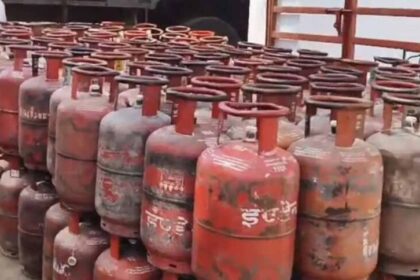 बड़ी कार्रवाई: गैस एजेंसी में अनियमितता मिली, 961 सिलेंडर किए गए जब्त