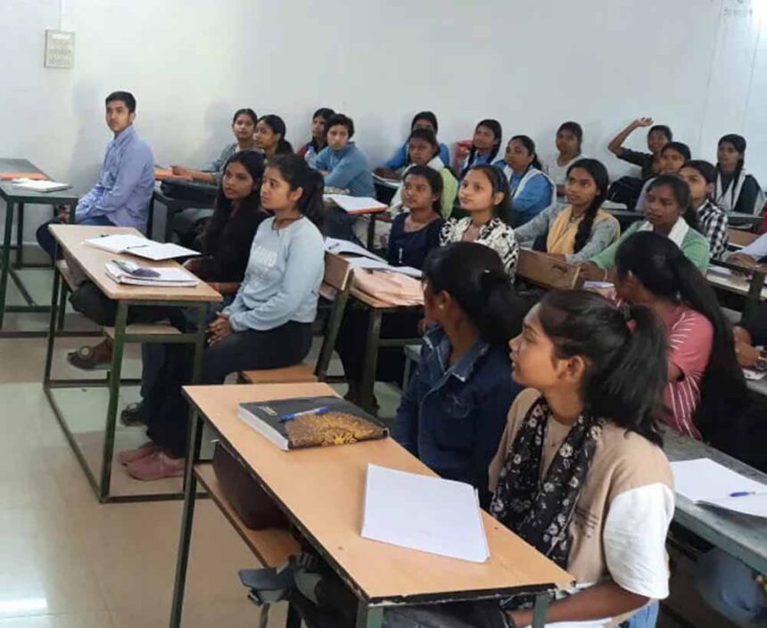 सरगुजा में NEET-JEEटेस्ट सीरीज के लिए कोचिंग संस्थानों से आवेदन आमंत्रित