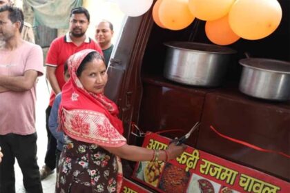 रामपुर में खराब व निष्क्रिय 8 सरकारी एंबुलेंस को किया गया मॉडिफाई