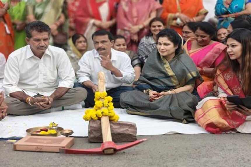 जनसुविधाओं को गति देने 90 लाख से अधिक के विकास कार्यों का भूमिपूजन : राज्यमंत्री
