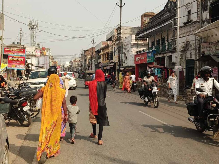 गर्मी से बढ़ी परेशानी! हरियाणा में लगातार बढ़ रहा तापमान, 15 से मौसम बदलेगा 1 गर्मी से बढ़ी परेशानी! हरियाणा में लगातार बढ़ रहा तापमान, 15 से मौसम बदलेगा