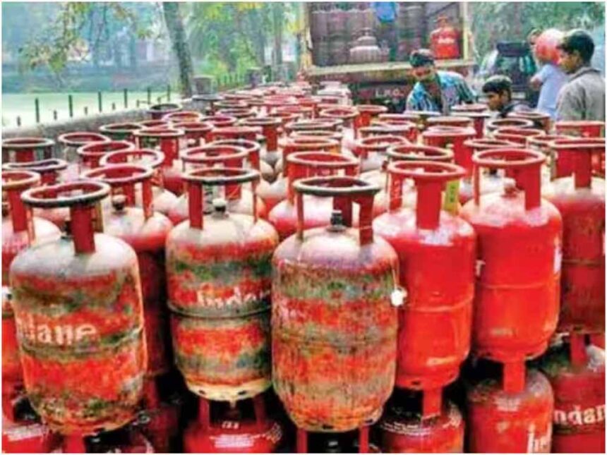 गैस बुकिंग पर नया नियम! e-KYC को लेकर पेट्रोलियम मंत्रालय की साफ गाइडलाइन सामने