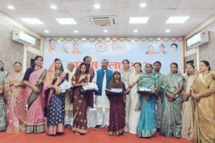 ग्राम पंचायत बुड़ार में स्वच्छता की अलख जगाकर बनीं प्रेरणा स्रोत