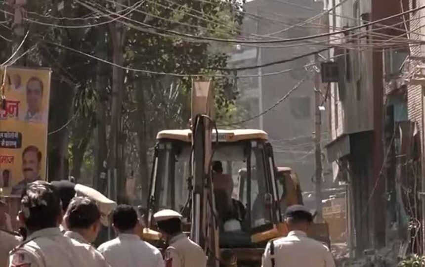 तरुण हत्याकांड पर दिल्ली में गुस्सा, प्रदर्शनकारियों की मांग—एनकाउंटर से मिले इं