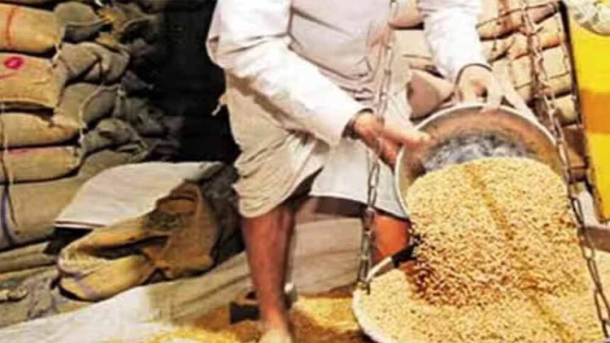 सरकार का बड़ा फैसला: अब राशन कार्ड वालों को मिलेगा 3 महीने का स्टॉक एक साथ