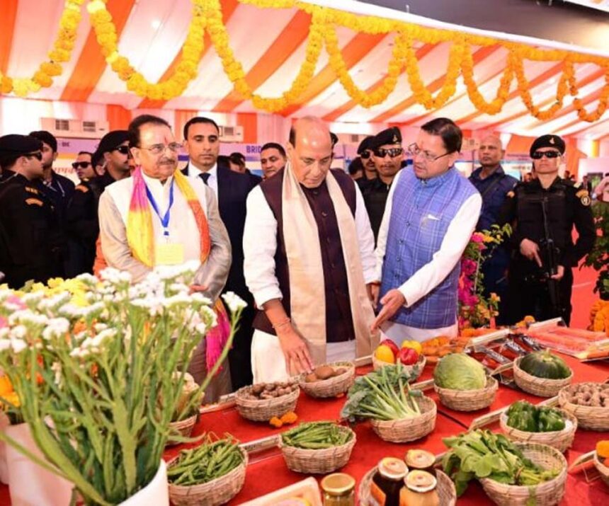 हल्द्वानी में बोले राजनाथ सिंह: पश्चिम एशिया संकट का हल सिर्फ संवाद और कूटनीति