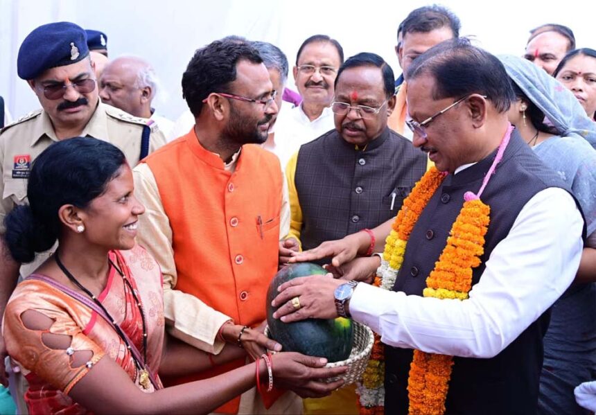 मुख्यमंत्री ने दो दिवसीय राज्य स्तरीय तिलहन किसान मेले का किया शुभारंभ