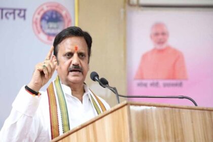 उप मुख्यमंत्री  शुक्ल ने इंजीनियरिंग कॉलेज रीवा में टेक फेस्ट का किया शुभारंभ