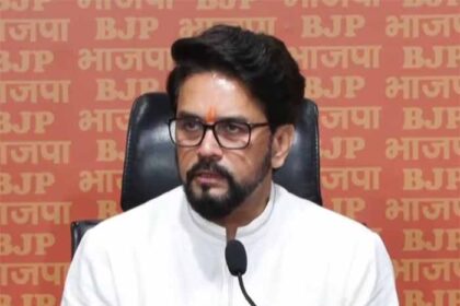 संसद में राहुल गांधी पर अनुराग ठाकुर का हमला, बोले– ‘प्रोपेगेंडा के लीडर, नियमों