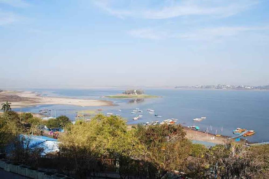 300+ अवैध कब्जों से घिरा भोपाल का बड़ा तालाब, कार्रवाई पर प्रशासन कटघरे में