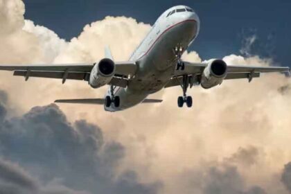 हवाई सफर के बीच खतरे की घंटी! मुंबई से दुबई जा रही फ्लाइट को मिसाइल अलर्ट, प्रशा