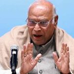 खरगे का तंज—प्यार हमसे, शादी मोदी से, PM मोदी भी हंसे, संसद में छाया मजेदार पल