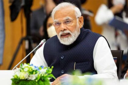 देश में LPG किल्लत पर एक्शन मोड में सरकार, PM मोदी ने बुलाई अहम बैठक