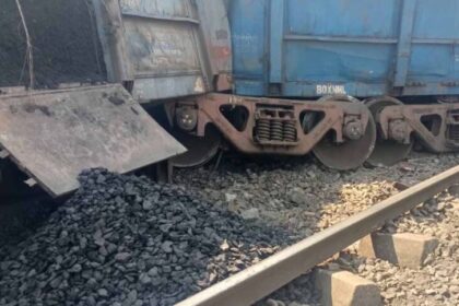 मध्यप्रदेश में मालगाड़ी दुर्घटनाग्रस्त, 5 डिब्बे पटरी से उतरे; बिलासपुर-कटनी रूट