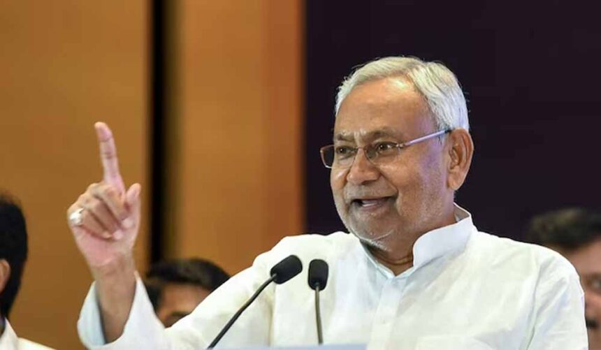 सीएम नीतीश कुमार ने बिहार दिवस पर दी शुभकामनाएं, विकास का दोहराया संकल्प