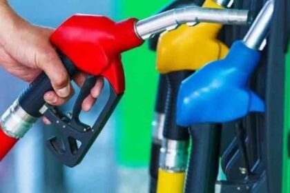 तेल सप्लाई बहाल: होर्मुज से पहली खेप निकली, पेट्रोल-डीजल के दाम बढ़ने की आशंका ट