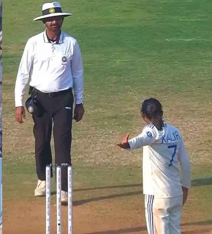 पिंक बॉल की जंग: हरमनप्रीत कौर की टीम लगातार 3 जीत के साथ मजबूत, क्या हीली बदलें