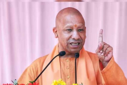 सीएम योगी आदित्यनाथ के निर्देश पर अयोध्या में भव्य तैयारियां, 250 कलाकार देंगे स